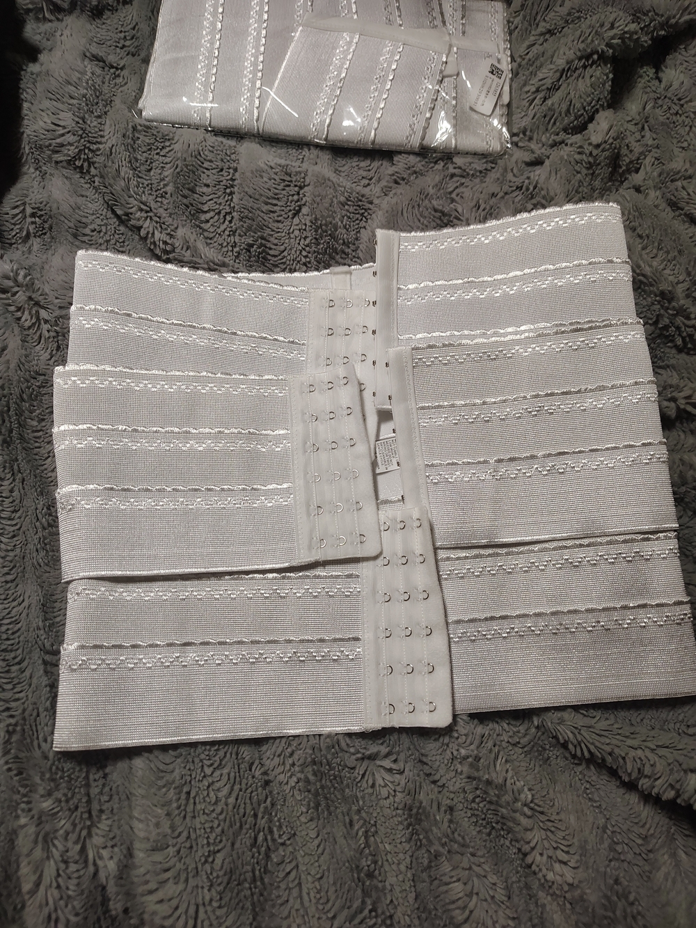 ShapeCurve High-Waist Hook-and-Eye Waist Trainer - White X2